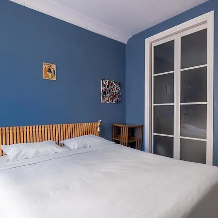 Veeve - Peaches Of Appartement Paris